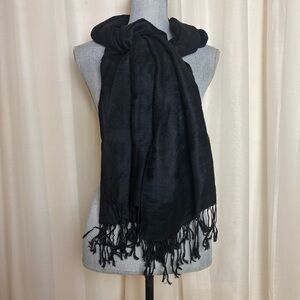 Pashmina black scarf